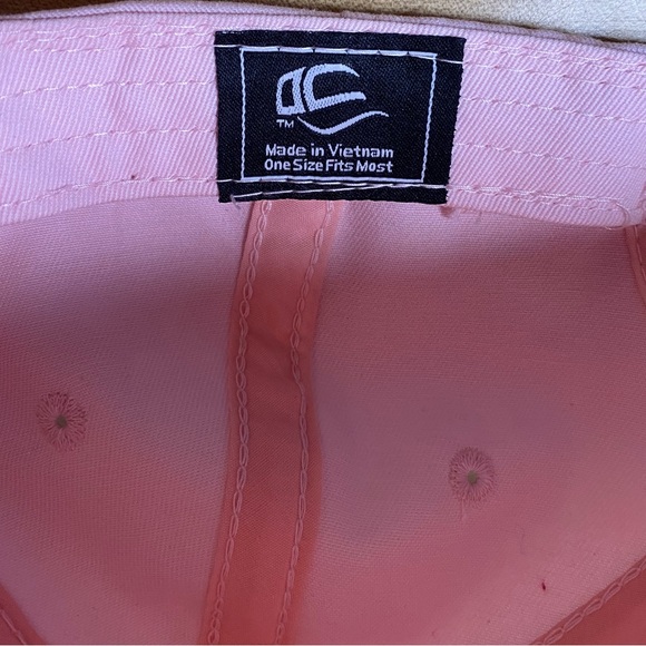 Preowned “Wilson Tractor” Kubota Newberry SC Hat. Pink One Size Fits Most - Picture 6 of 9